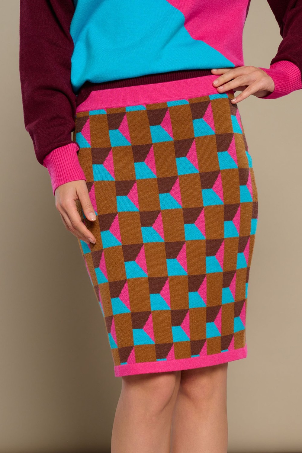 TAWNY SKIRT