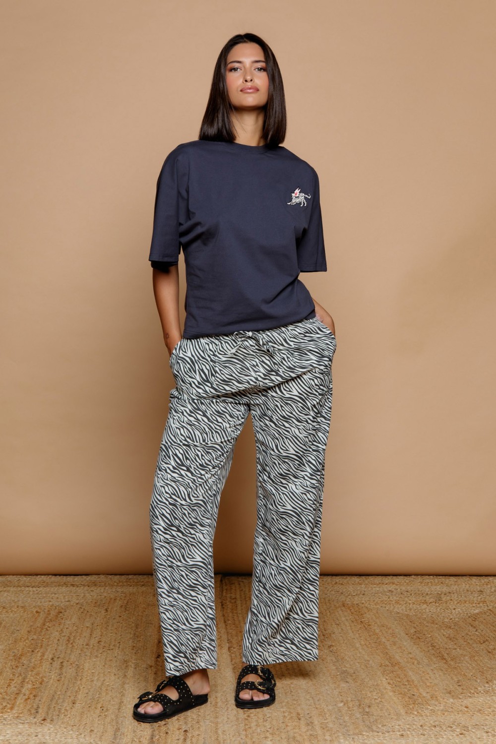 TIGER TOP