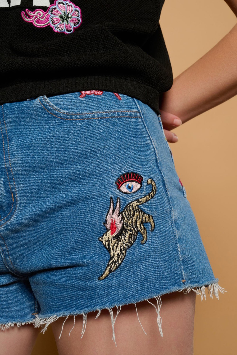 DREAM SHORTS