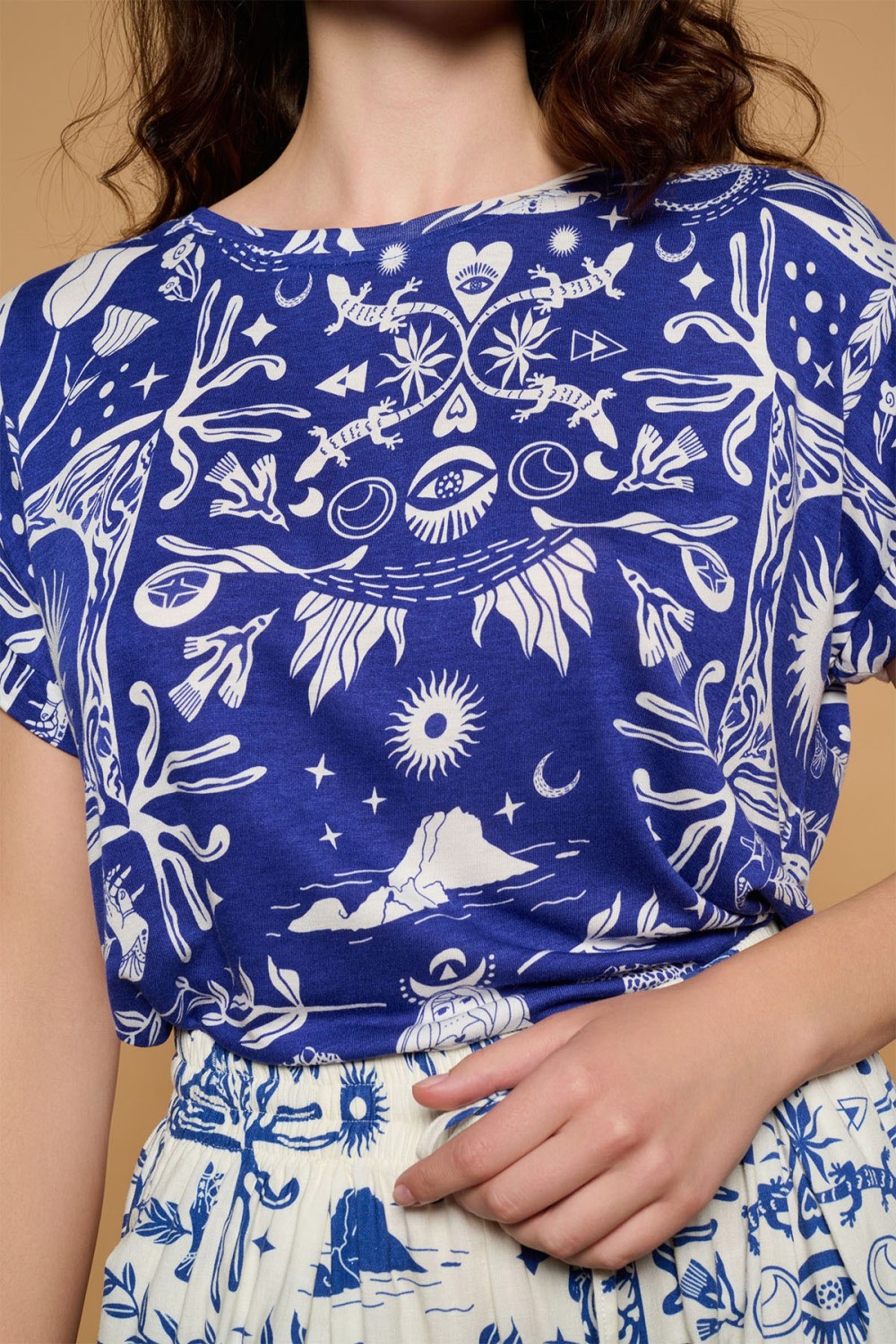 BLUE TANIT TOP