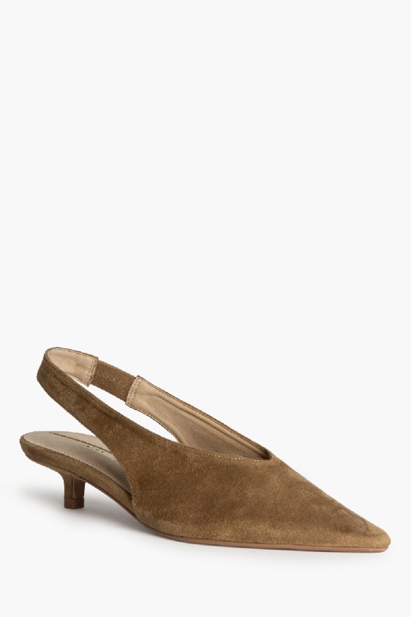 CORINA| TERRA HEELS
