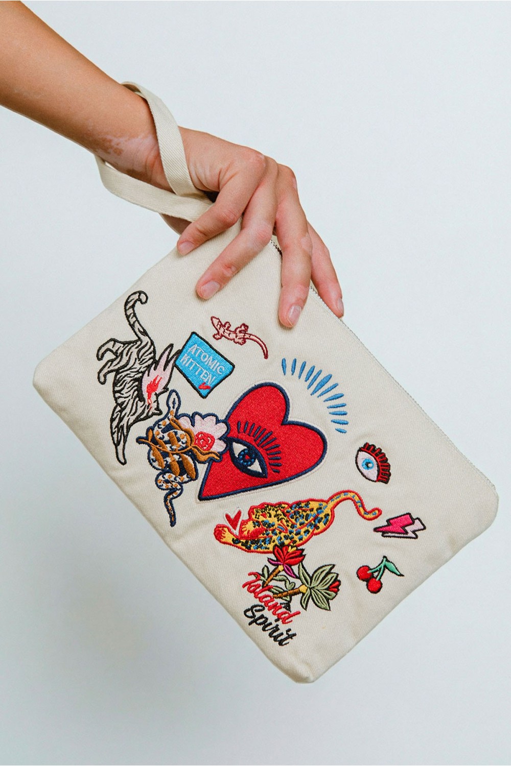 DREAM CLUTCH