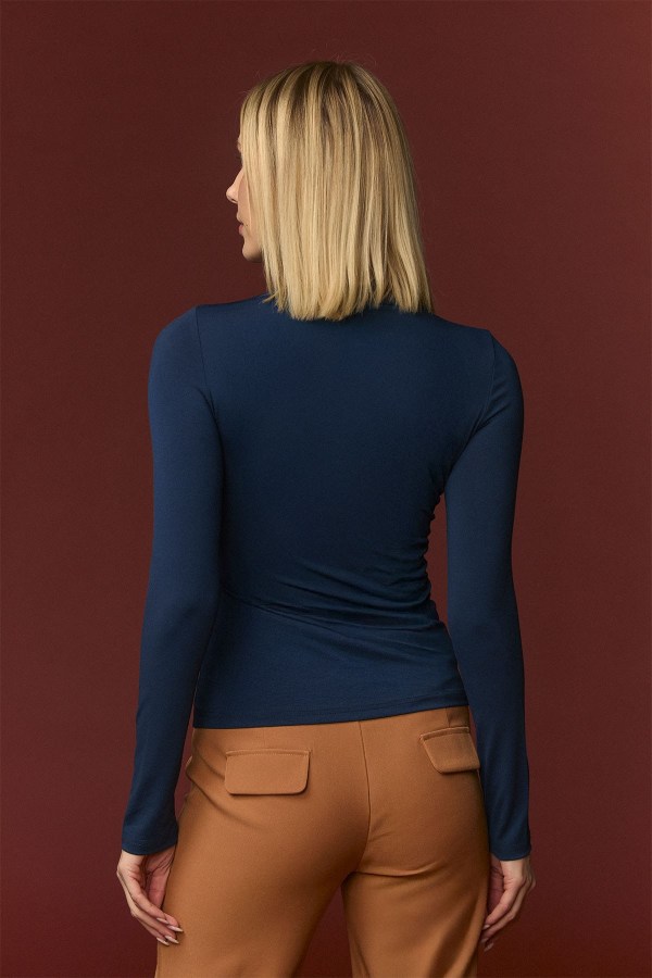 BLUE SOHO TOP