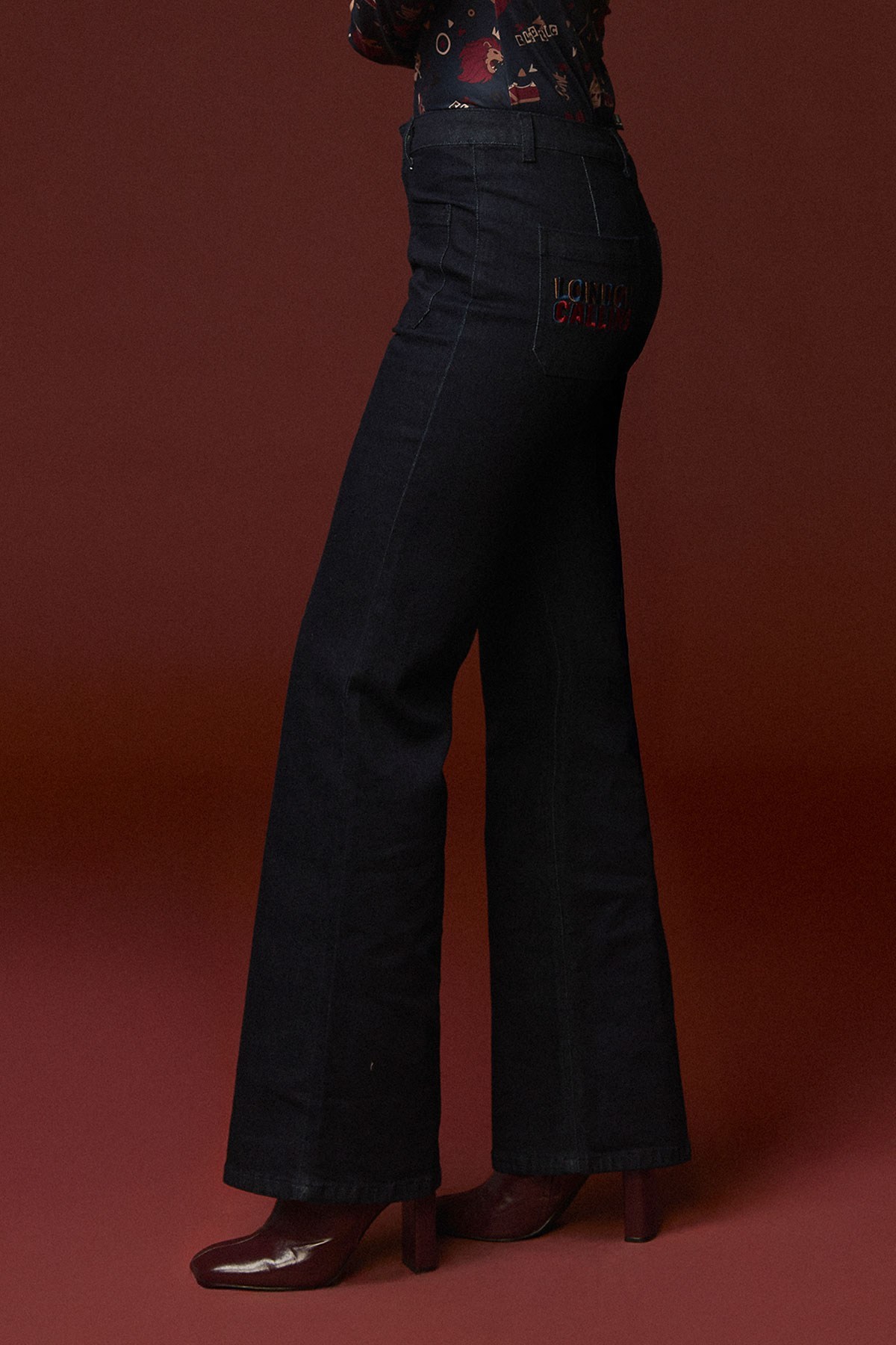 LONDON JEANS