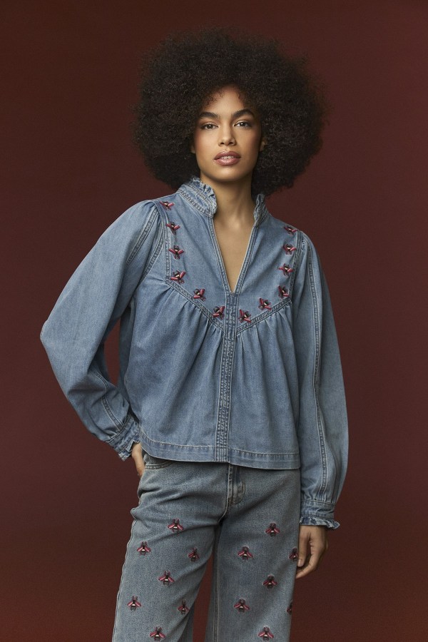 BEE TOP
