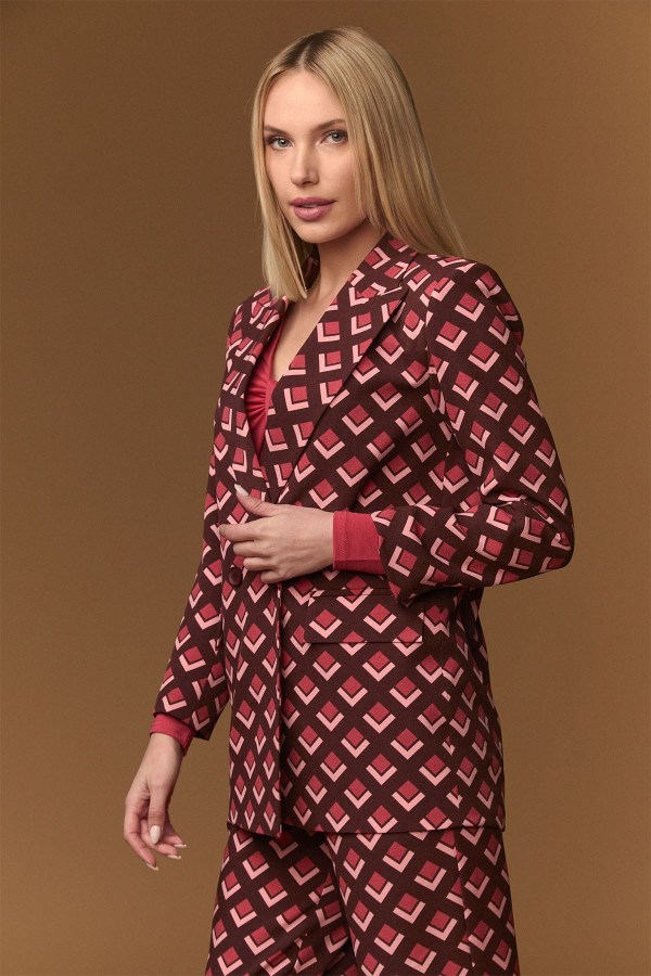 LEAKE JACKET