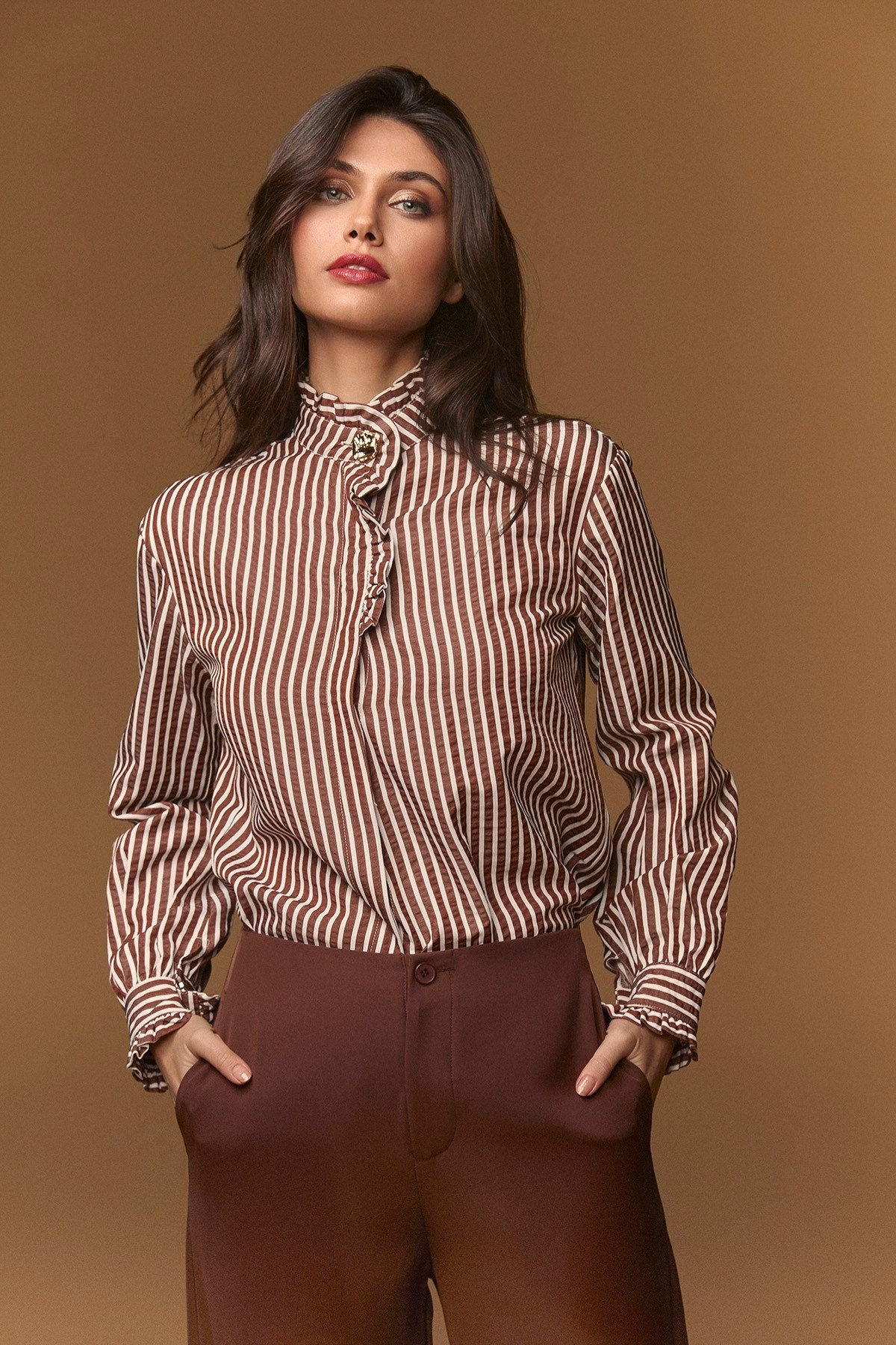 LINES TOP