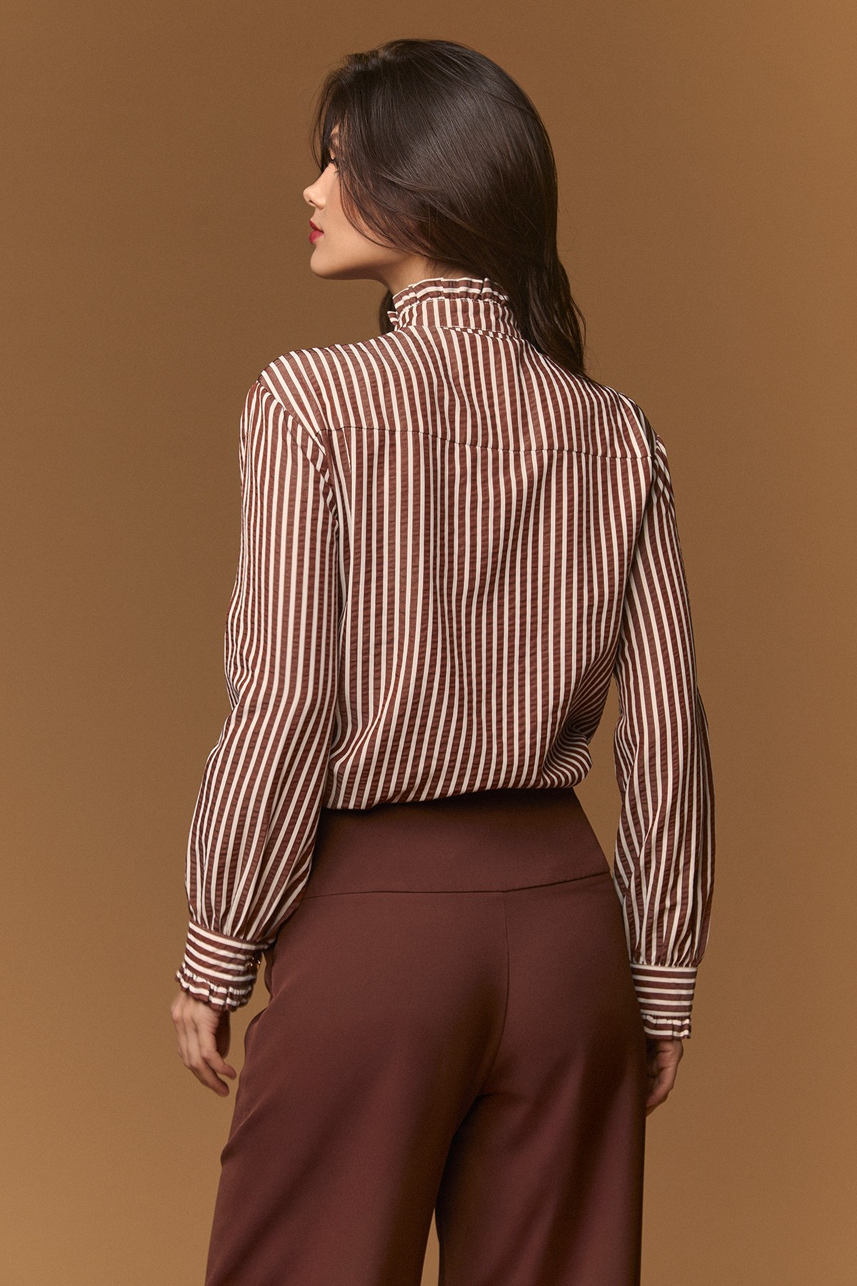 LINES TOP