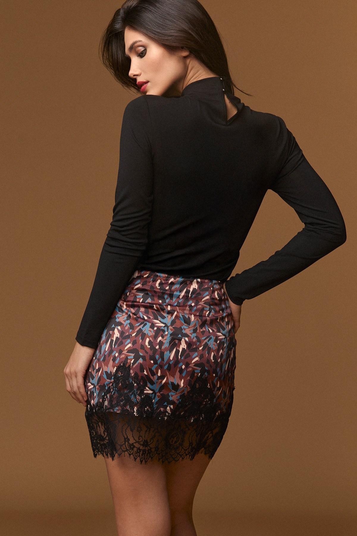 LULU SKIRT