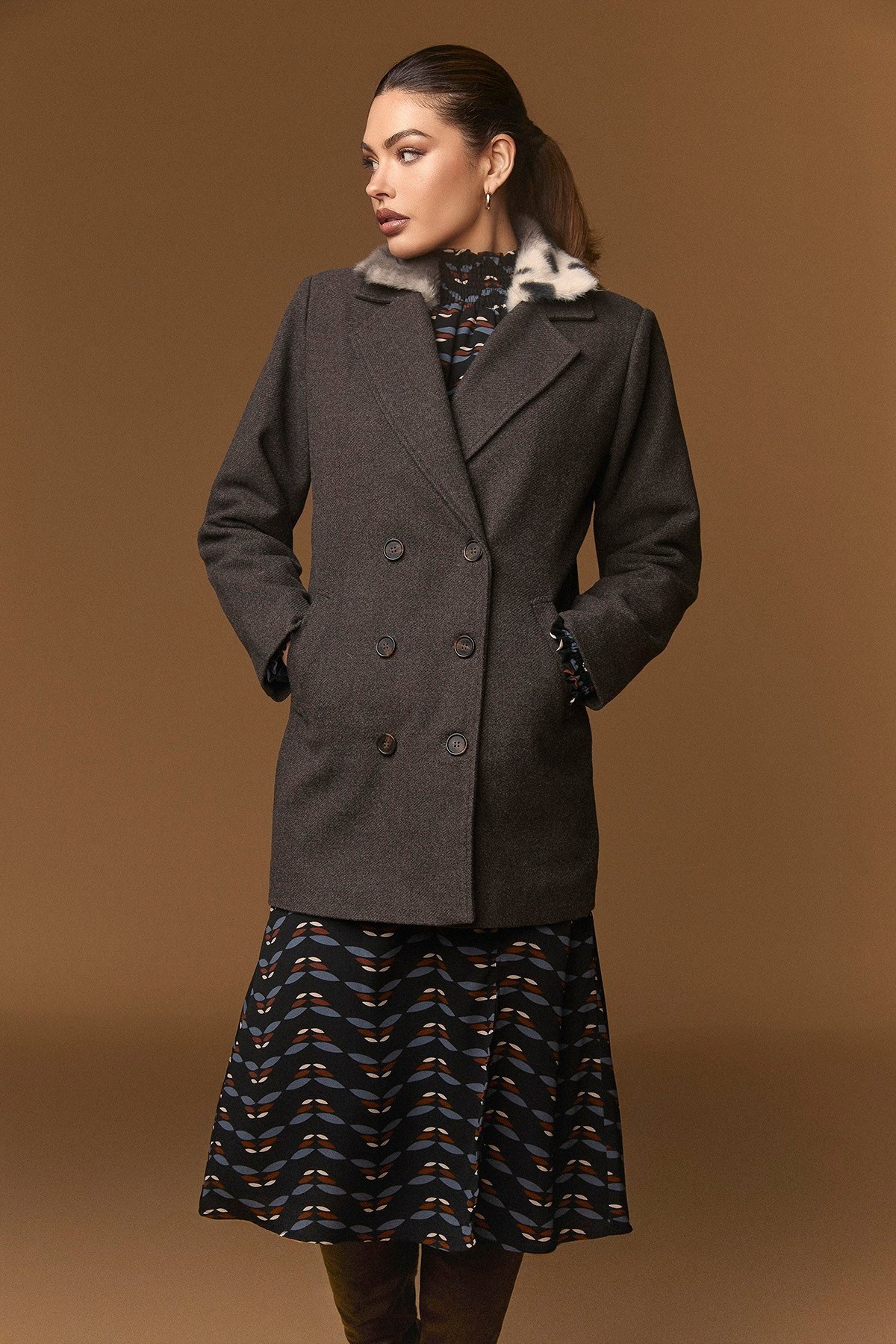 KING COAT