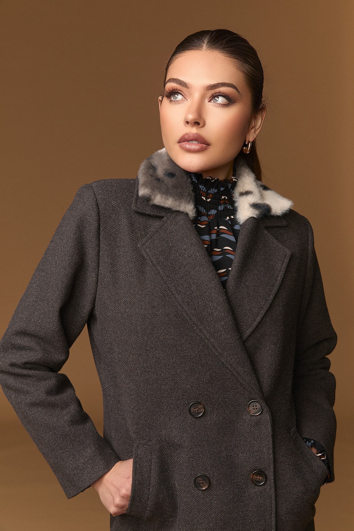 KING COAT