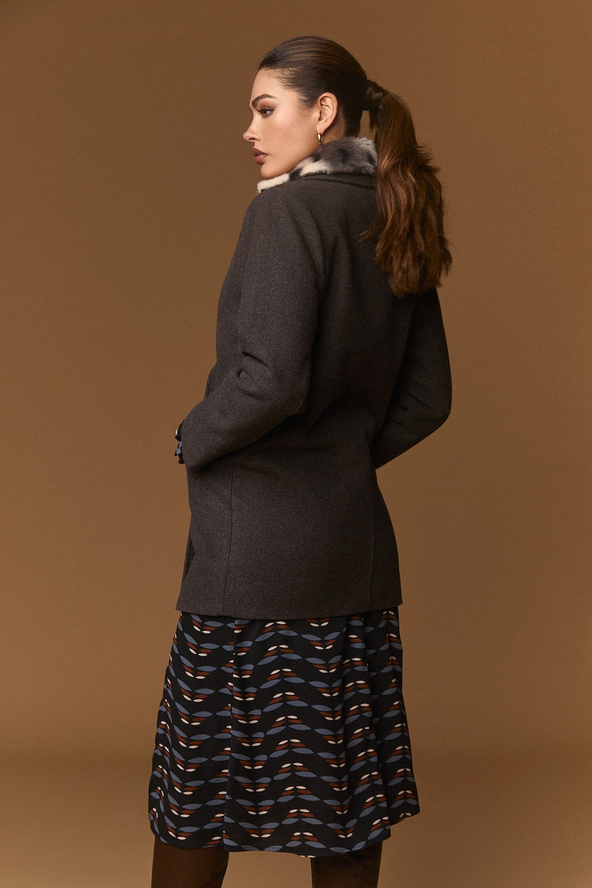 KING COAT