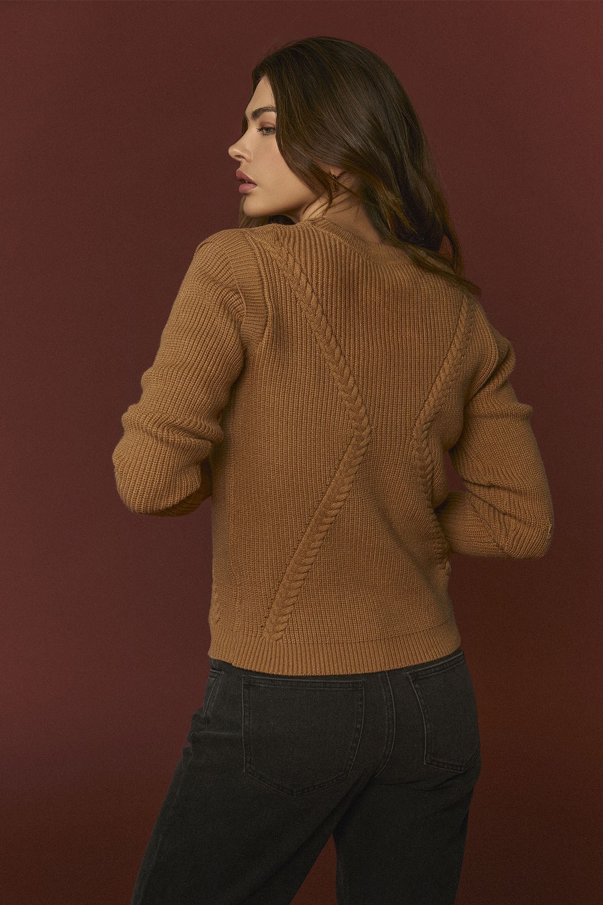 MOCHA SWEATER