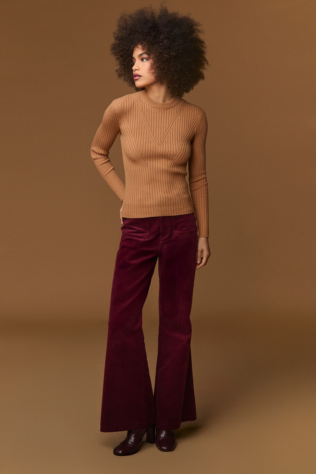 MOCHA GREAT SWEATER