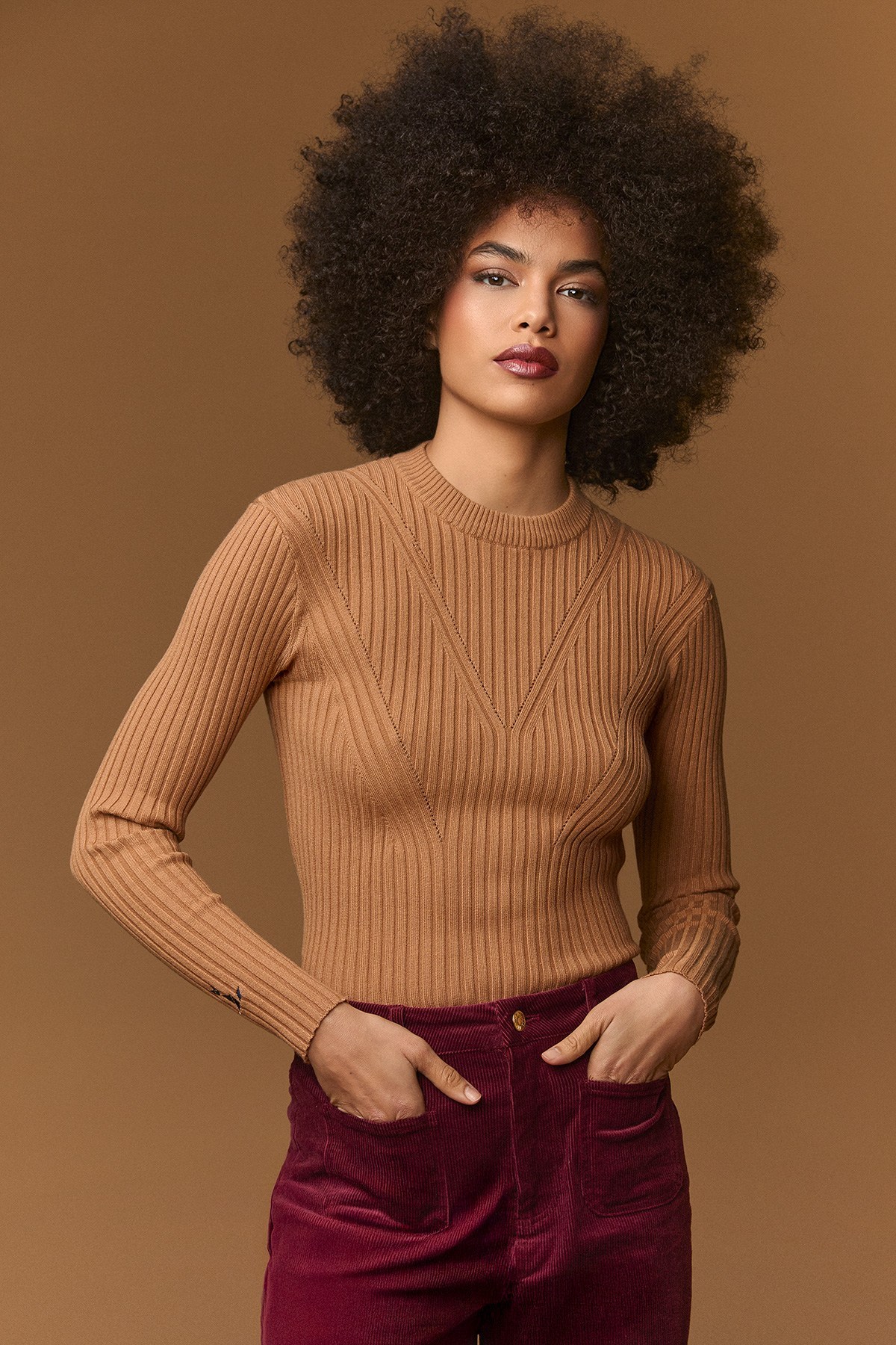 MOCHA GREAT SWEATER