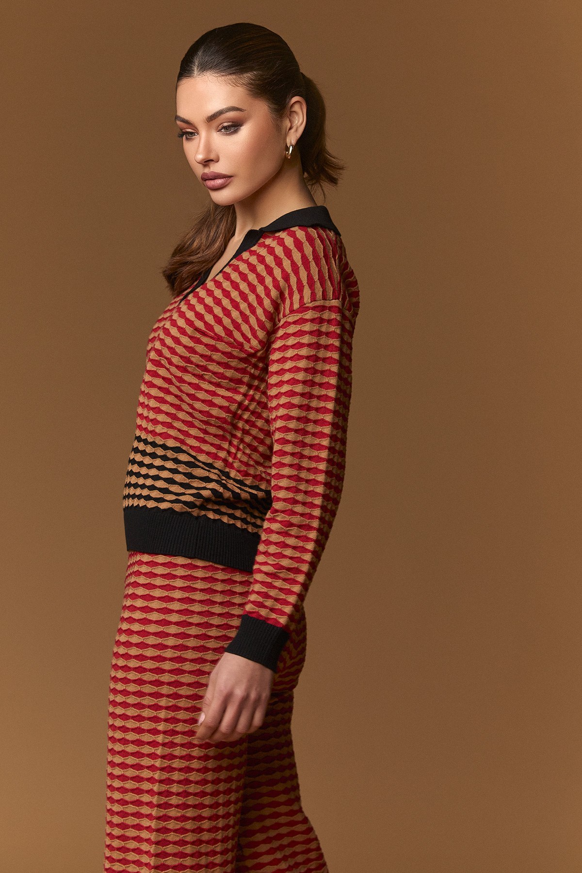 BOWLING SWEATER