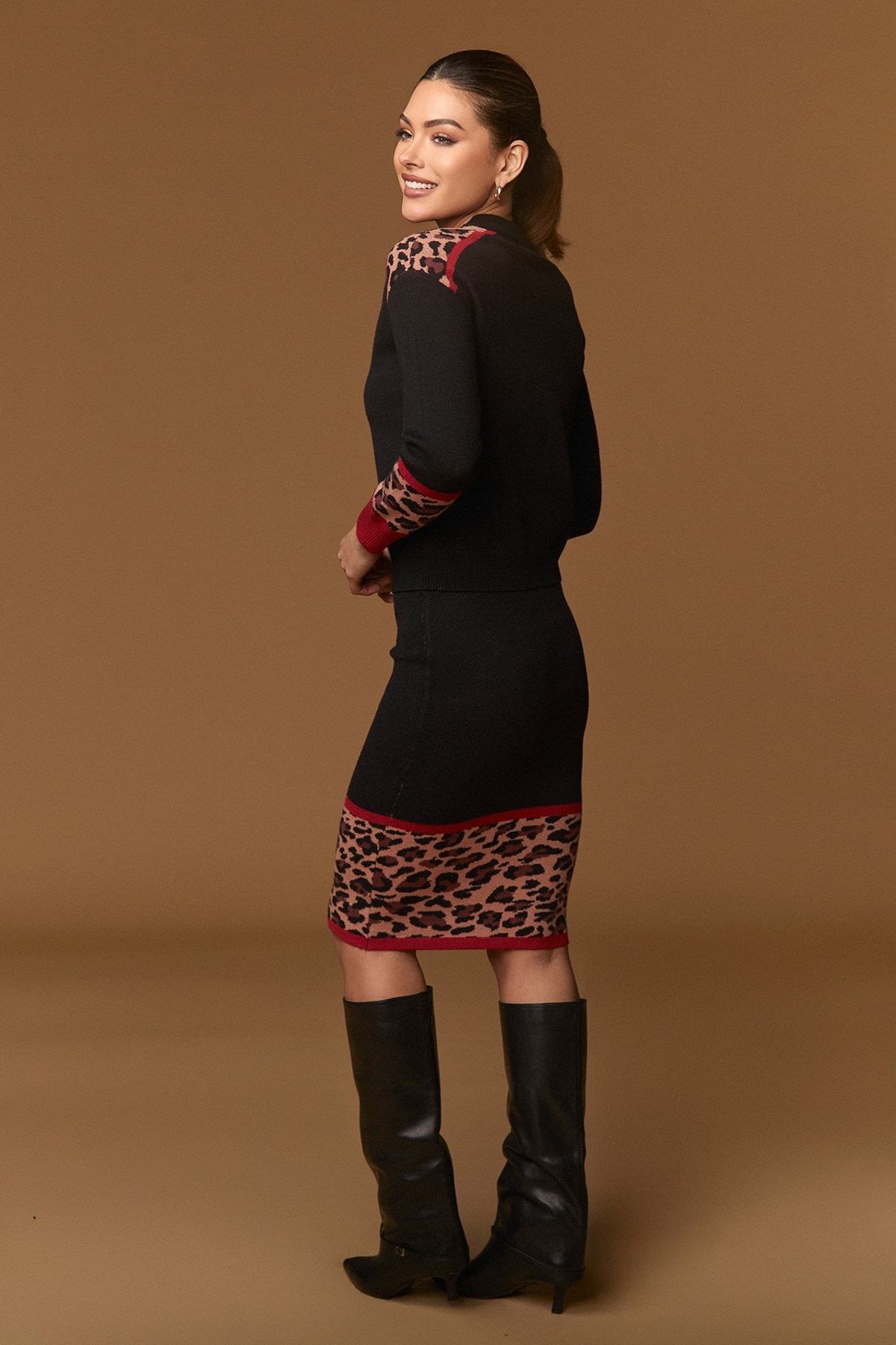 WINEHOUSE SKIRT