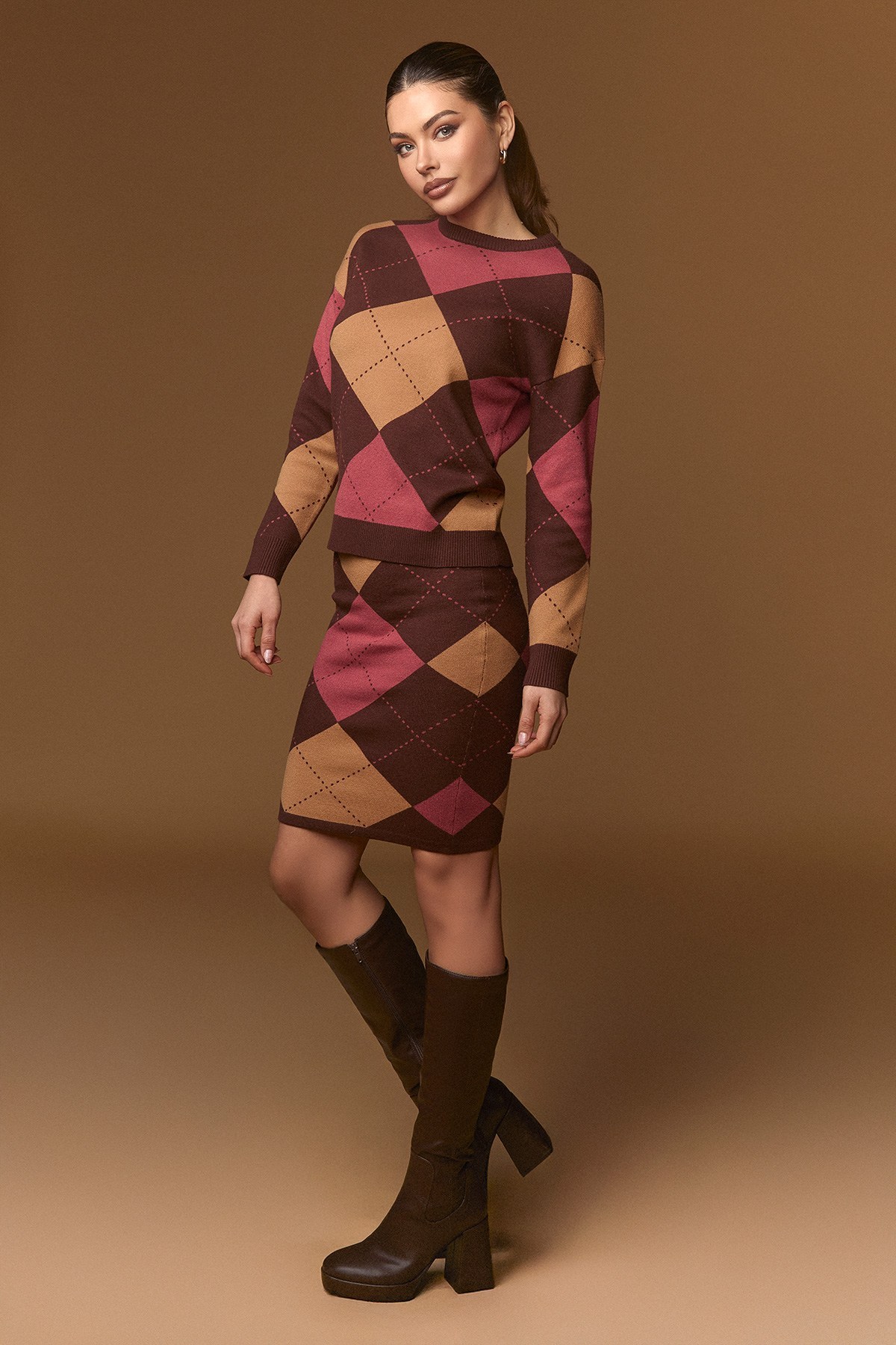 EAST SWEATER