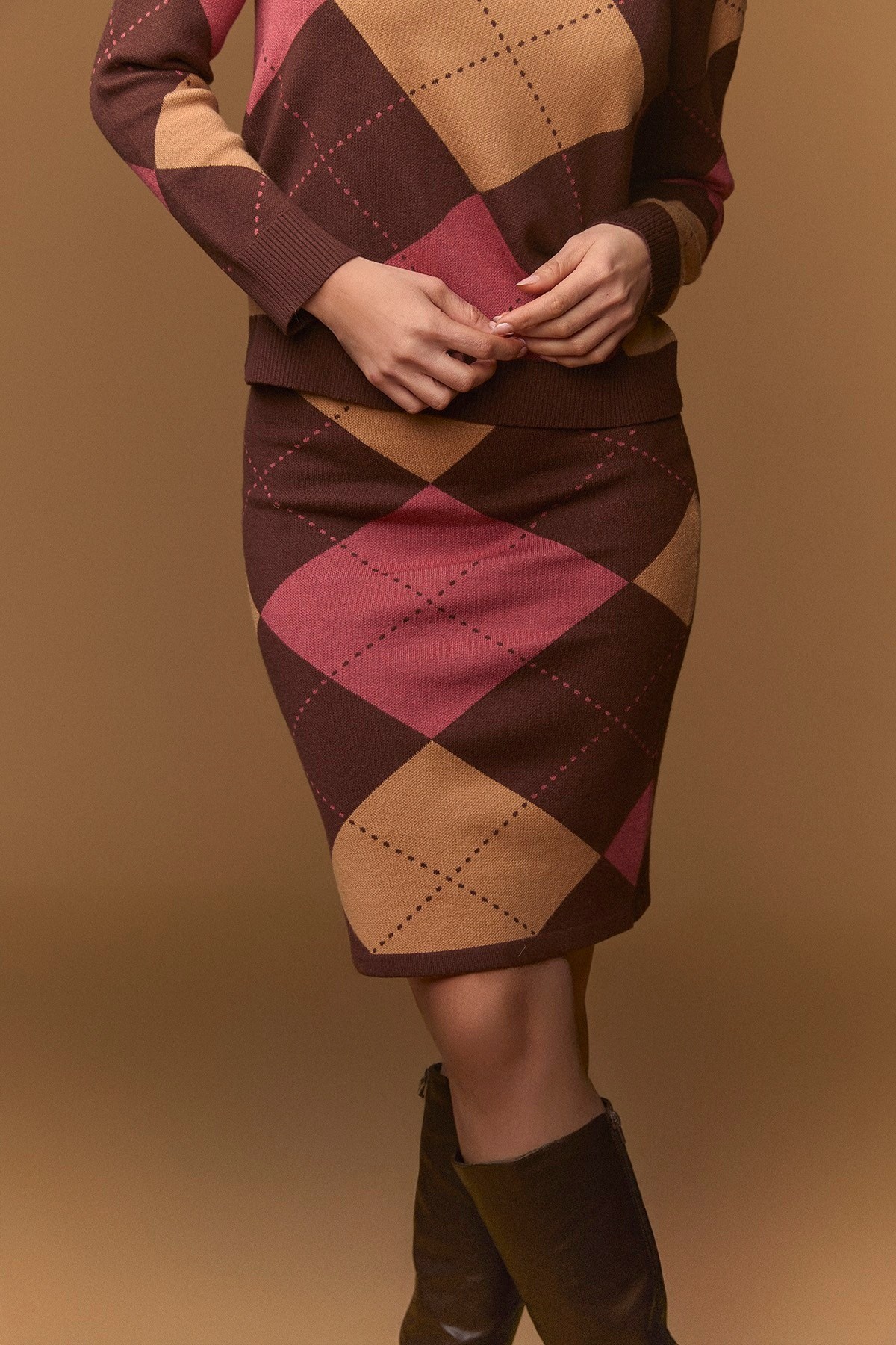 EAST SKIRT