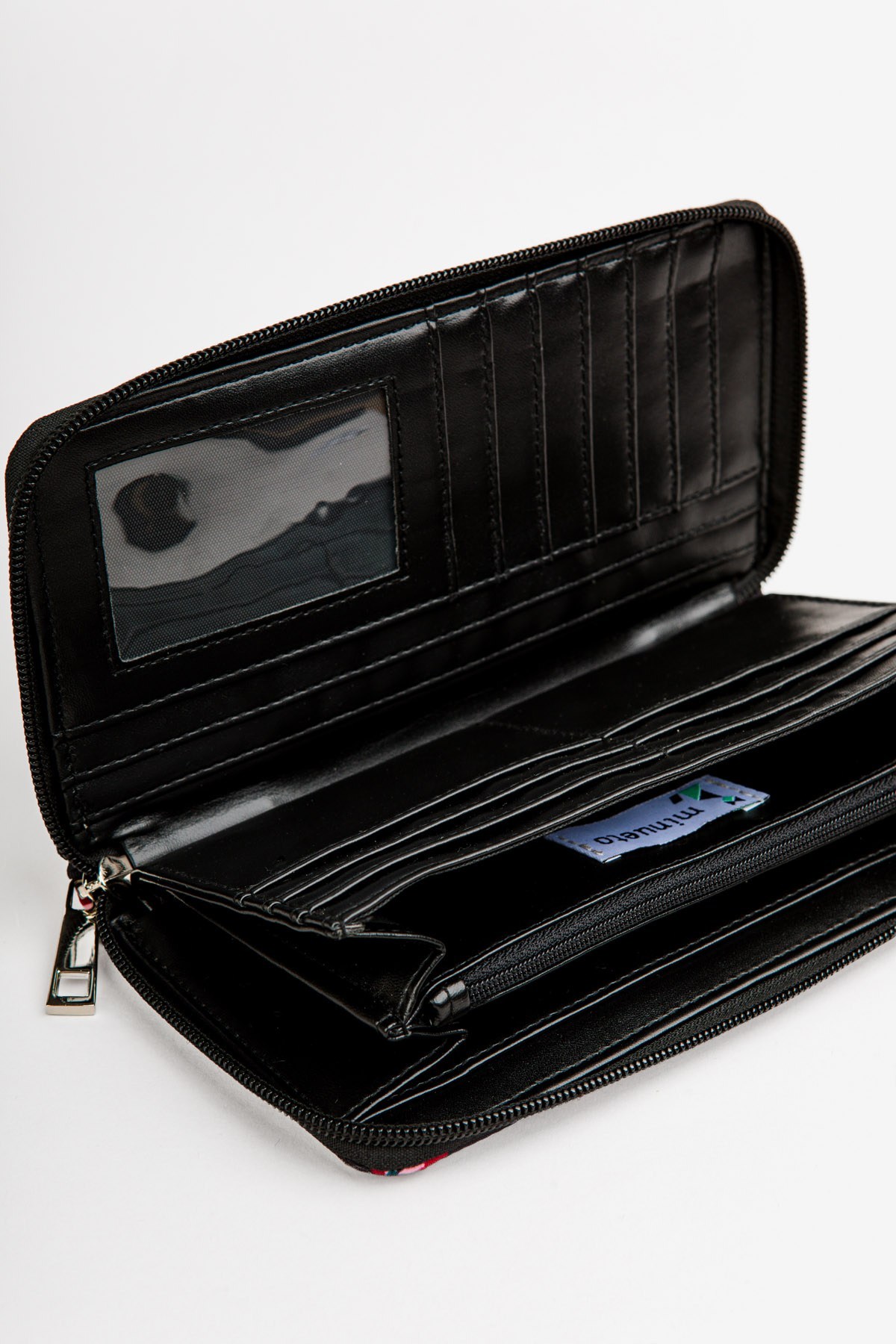 PEARCY WALLET