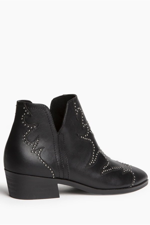 BEATTLE BOOTS