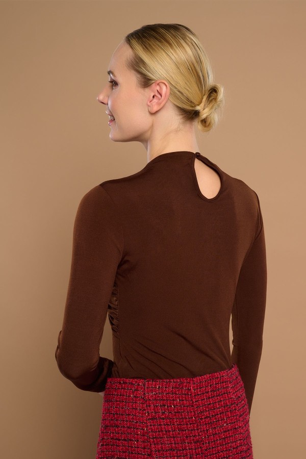 BROWN DIVA TOP