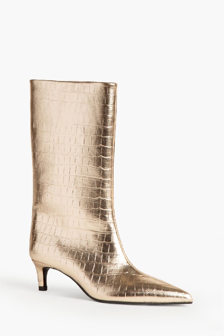 CORINA| GOLDEN BOOTS