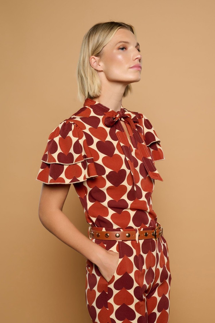 EBUSSUS TOP